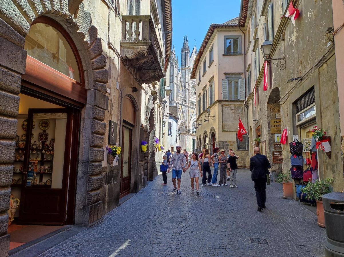 Elegante Loft A Orvieto Centro " Carvajal Rooms" 外观 照片